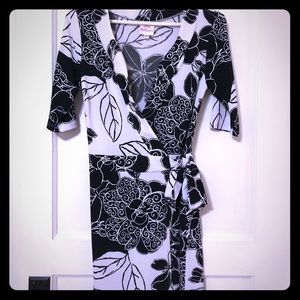 Black and white wrap dress